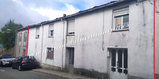 CASA PARA RESTAURAR EN A FONSAGRADA CENTRO- LUGO