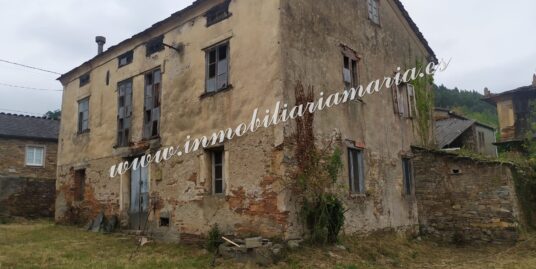 CASA CON EDIFICACIONES AUXILIARES Y TERRENO EN SAN TIRSO DE ABRES, ASTURIAS